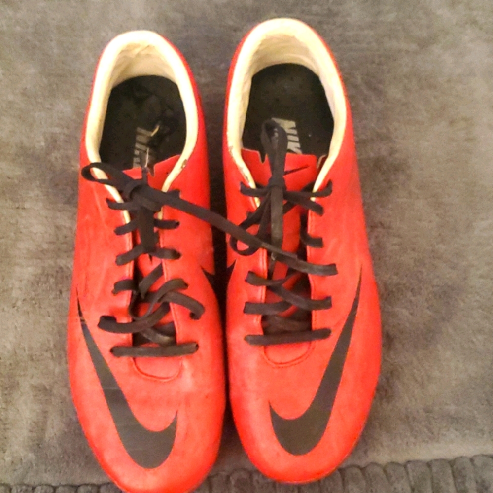 Red Nike Soccer Cleats